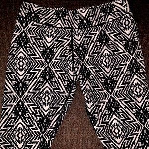 Reebok Aztec print athletic leggings
